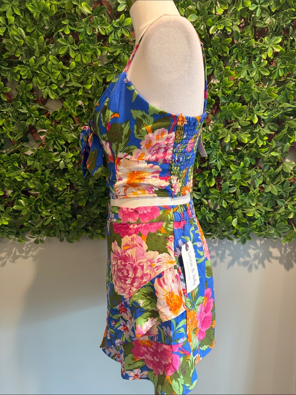 NWT- Floral Tie-Front Crop Top & Skort Set - Picture 7 of 13